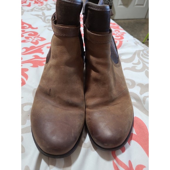 UGG Boots Womens 8 Meredith Lodge Wedge Booties Brown Leather Zip 1008017 - Picture 3 of 13